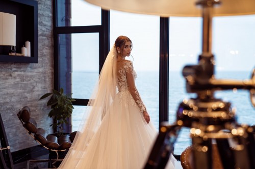 https://elisebride.ro/images/stories/virtuemart/product/VWD-SL09       (4).jpg